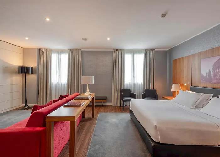 H10 Citta מלון רומא