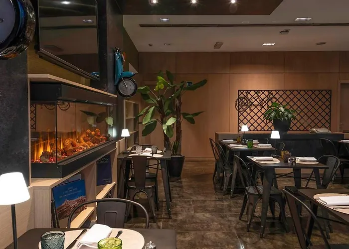 H10 Citta מלון 4*