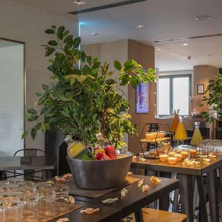 H10 Citta Hotel