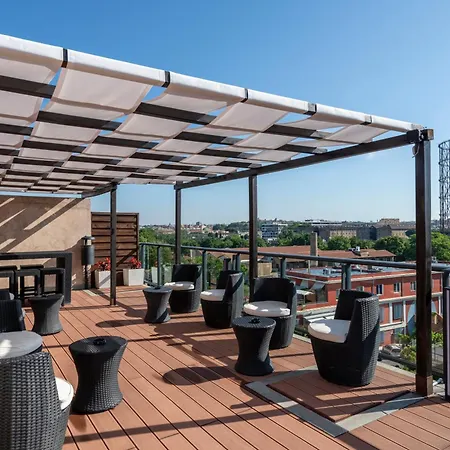 Hotel H10 Citta 4*