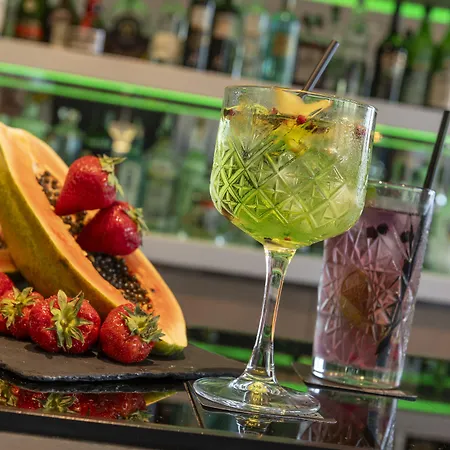 Отель H10 Citta Рим