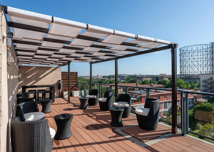Hotel H10 Citta 4*
